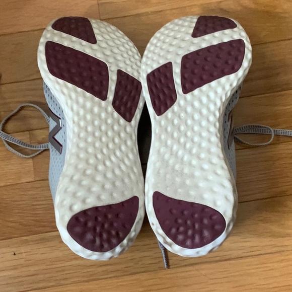 New Balance from LL Bean Walking Shoes - Picture 4 of 4